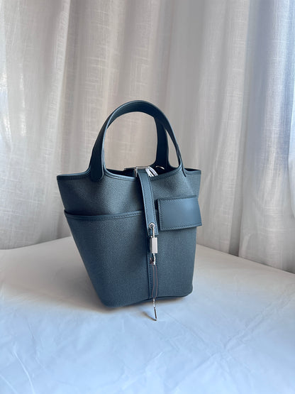 P18 Vert Mangrove PHW