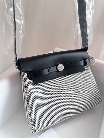 MINI HERBAG Ecru/Black PHW