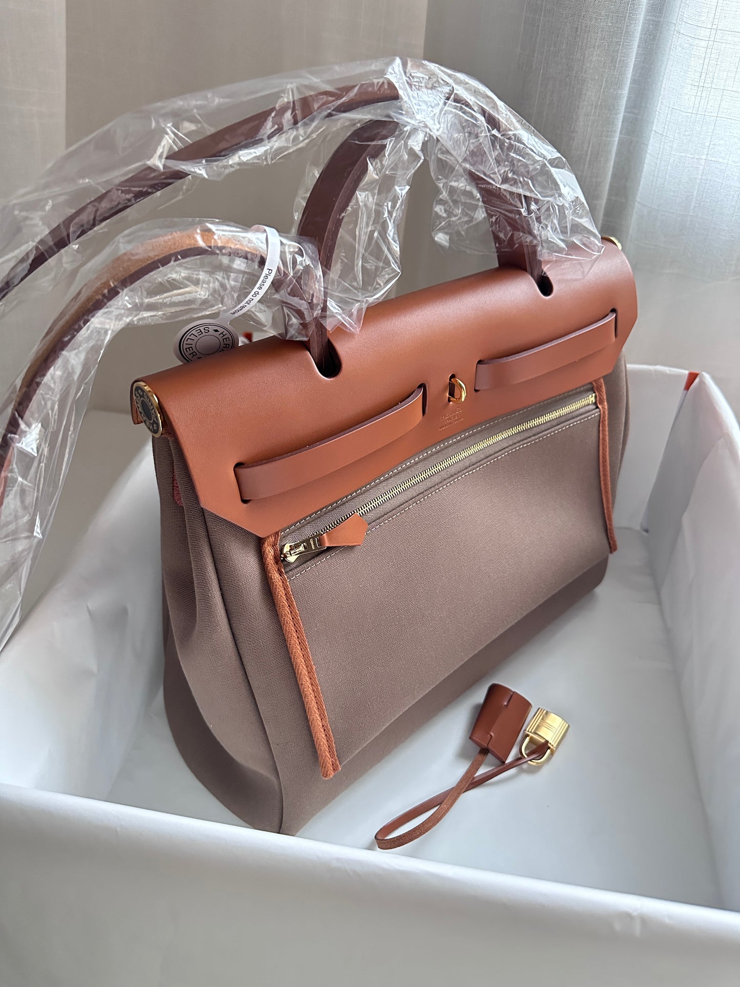 HERBAG 31 Etoupe/Fauve/Ebene LAQUE