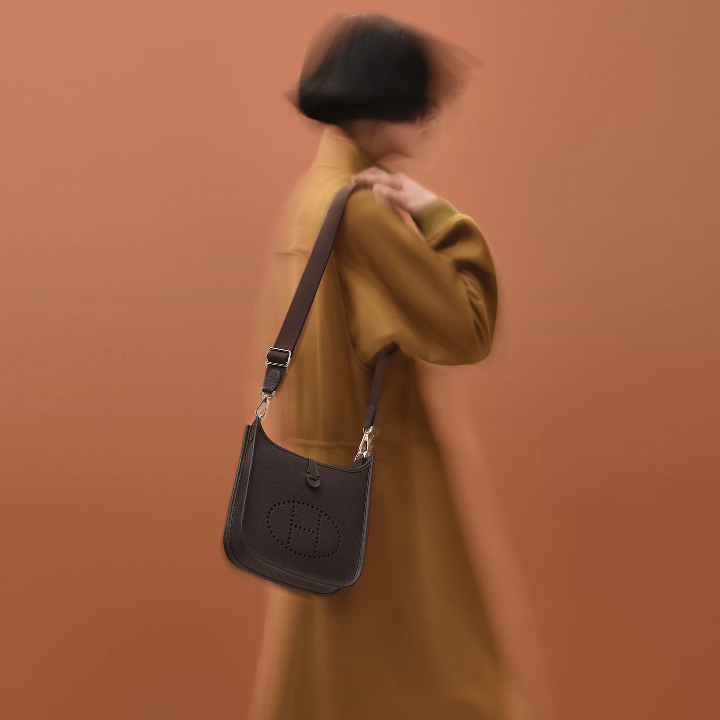 EVELYNE 23 Black PHW