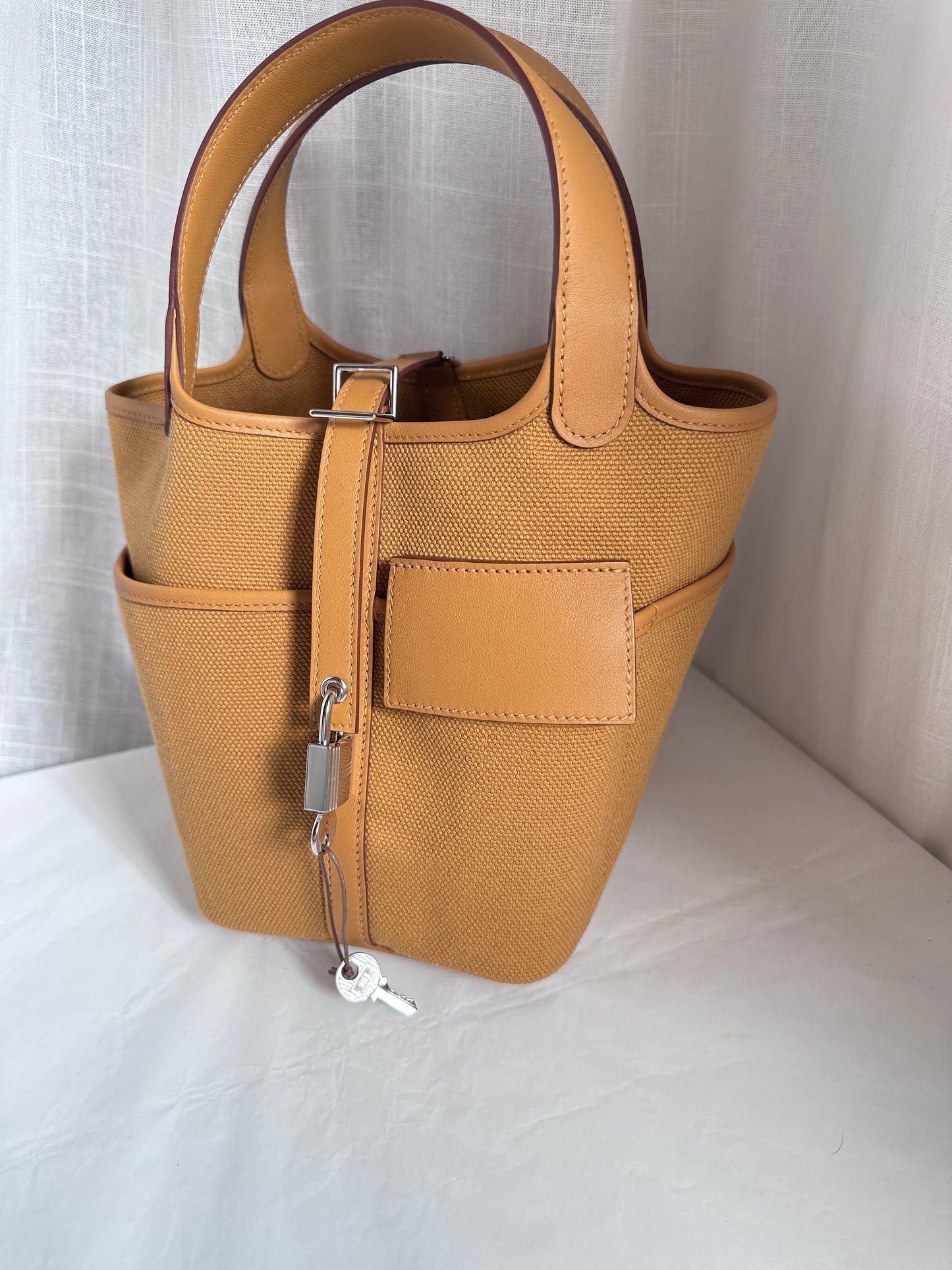 P18 Desert/Sesame PHW