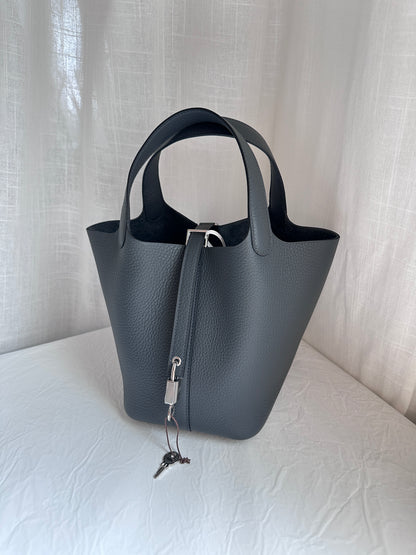 P18 Gris Misty PHW
