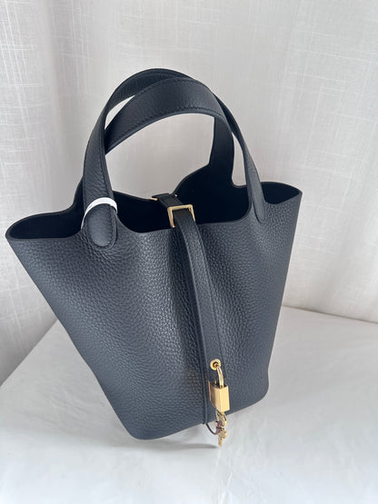 P18 Black GHW