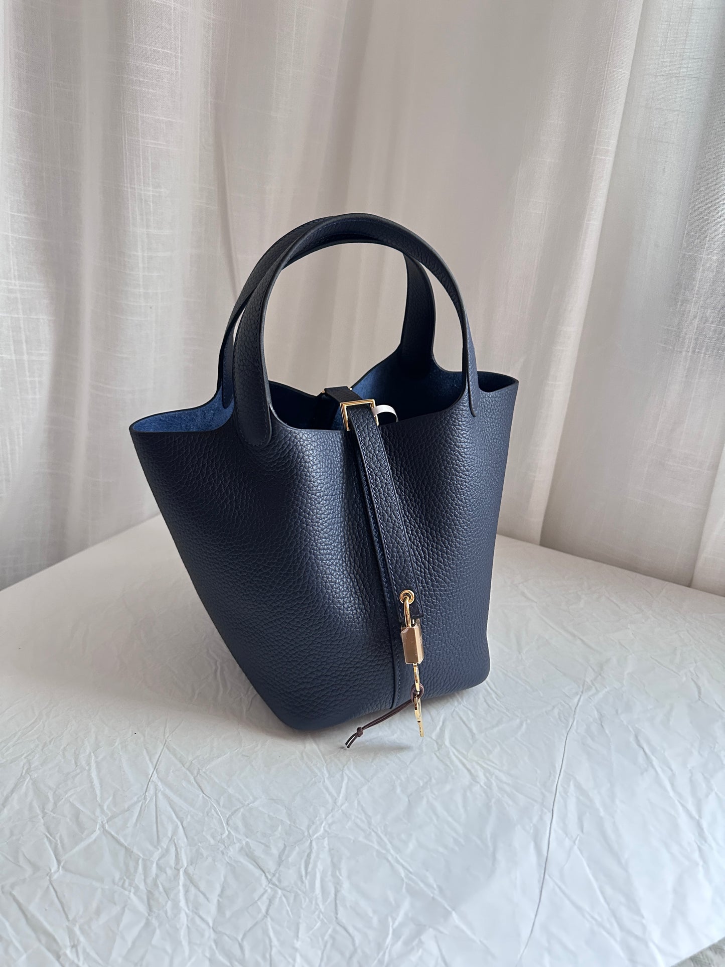 P18 Blue Nuit GHW