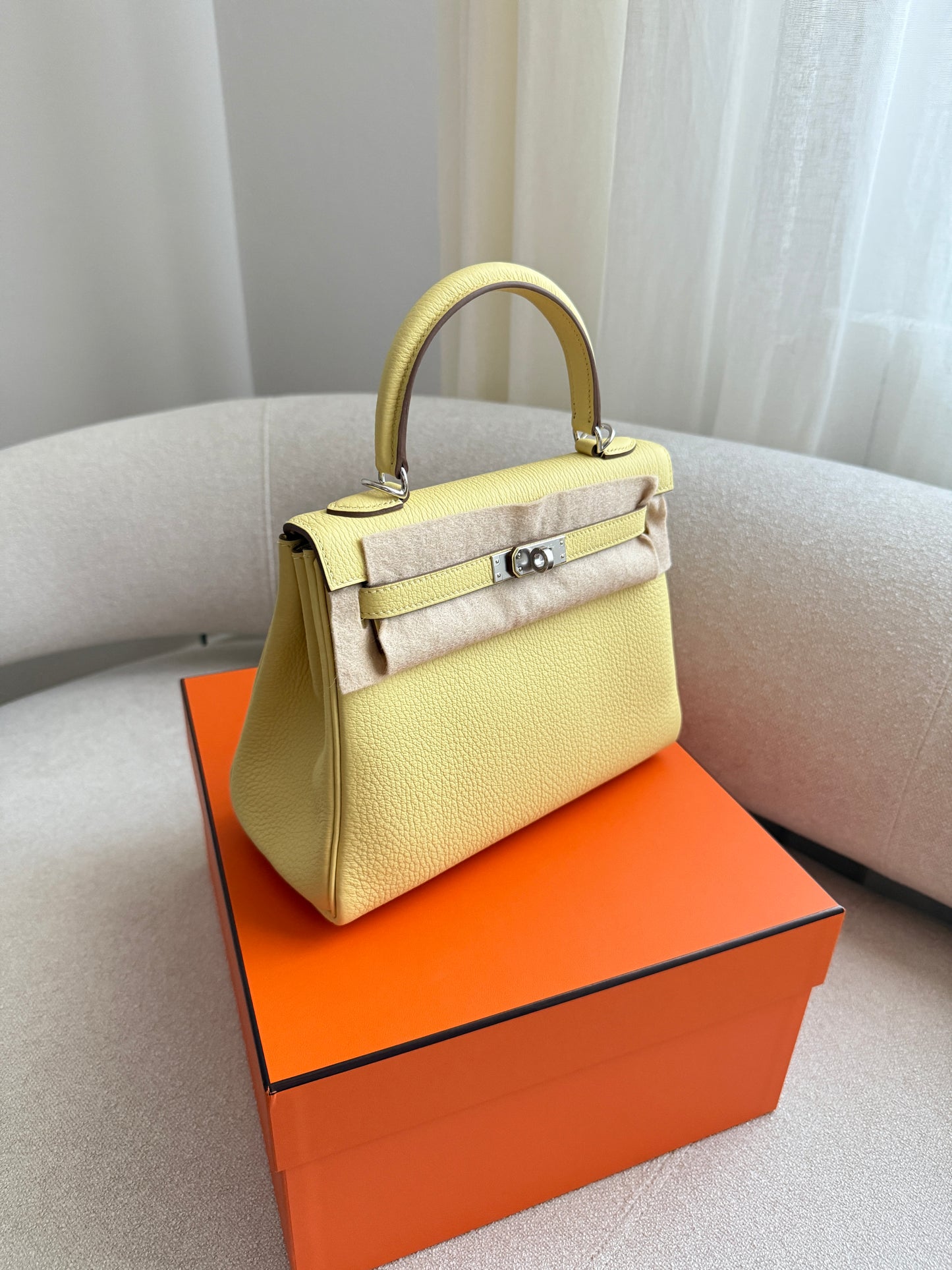 KELLY 25 Jaune Poussin PHW