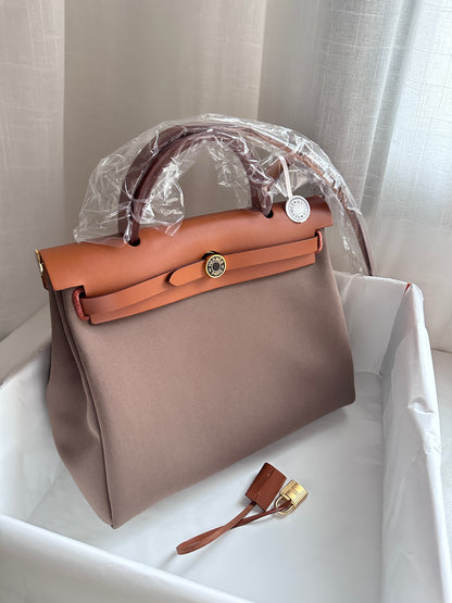 HERBAG 31 Etoupe/Fauve/Ebene LAQUE