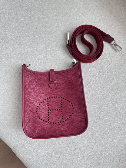EVELYNE 16 Rouge H PHW