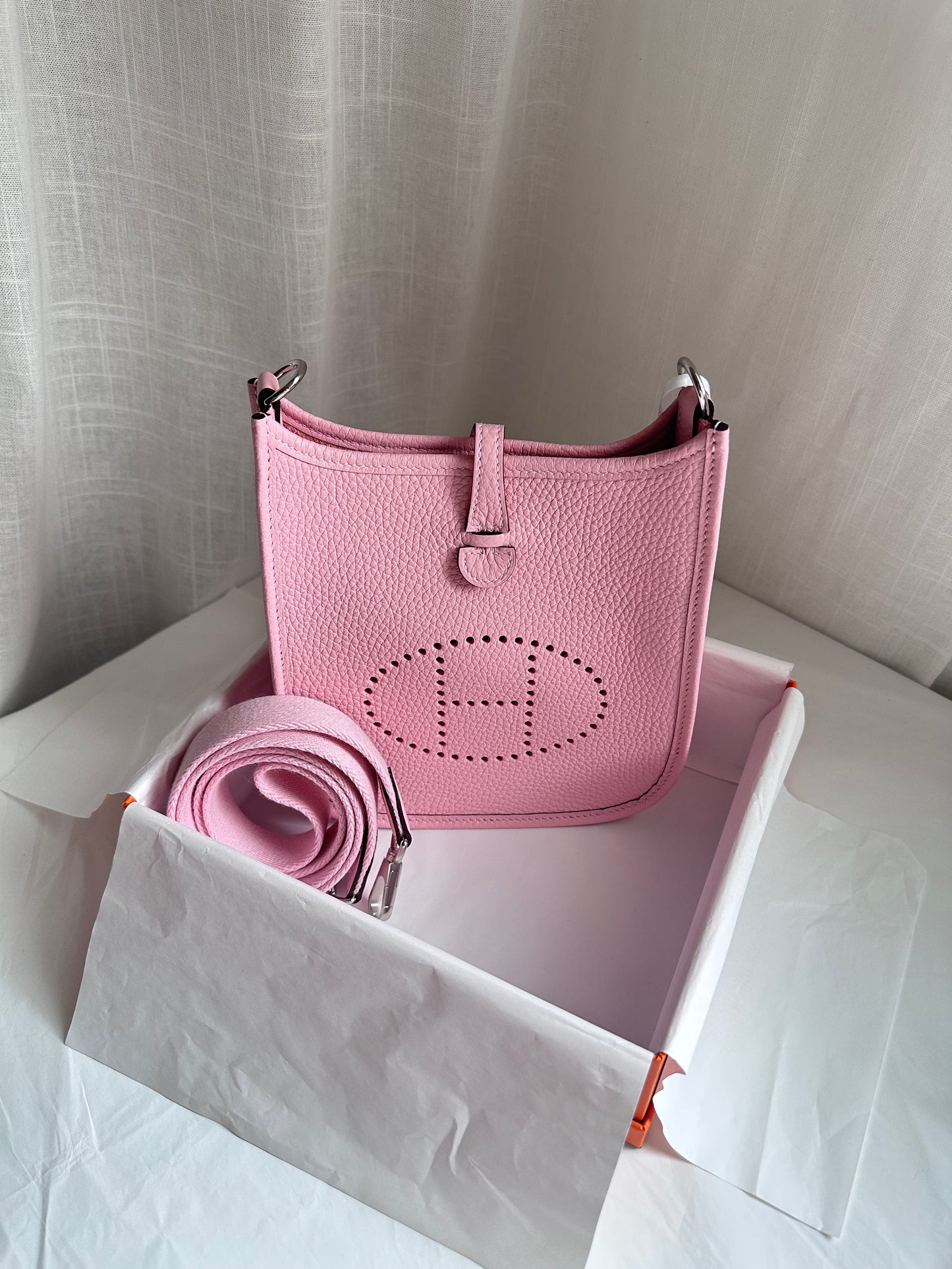 EVELYNE 16 Rose Sakura PHW