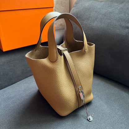 P18 Biscuit PHW