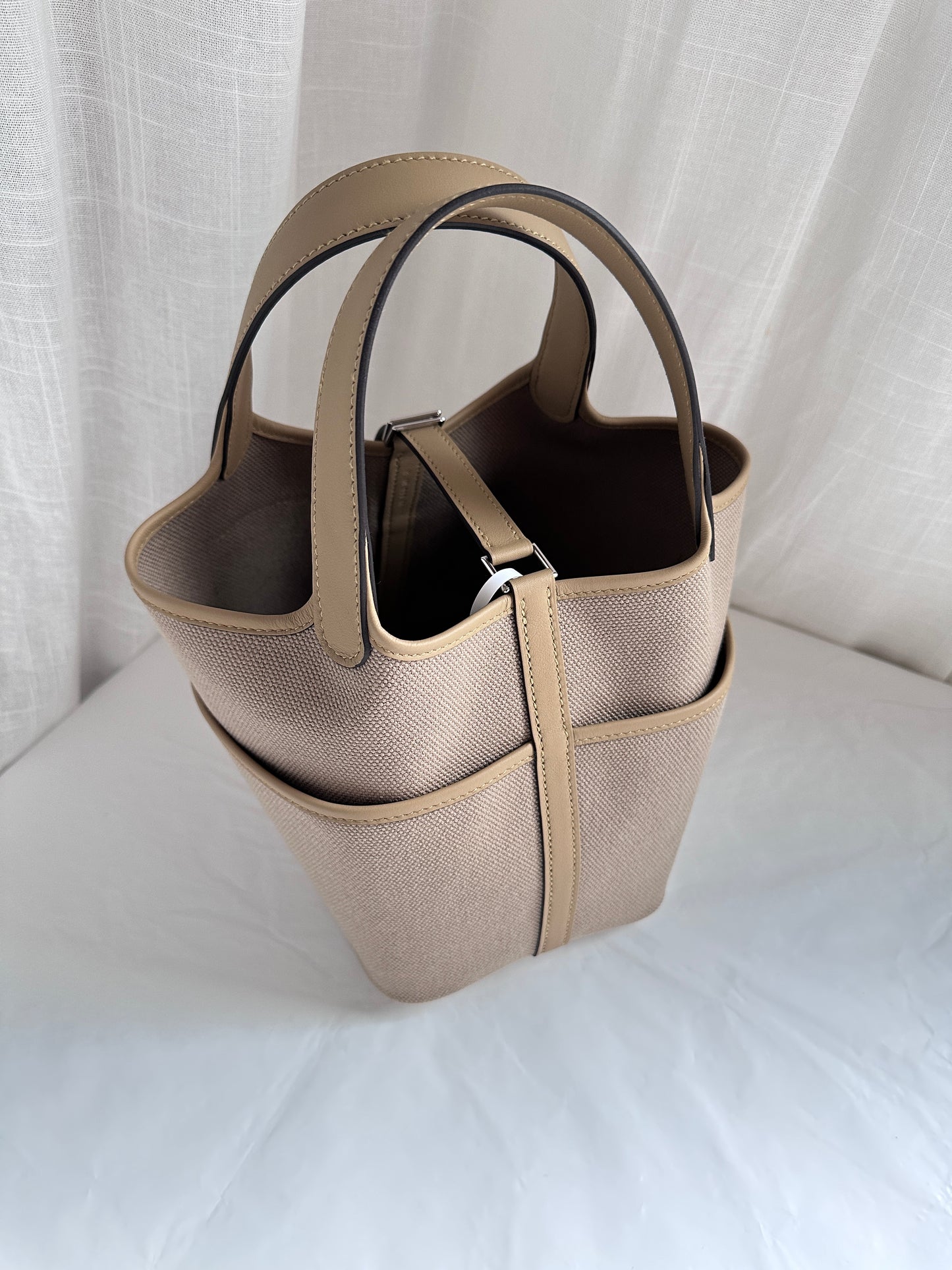 P18 Beige Marfa/Poussiere PHW