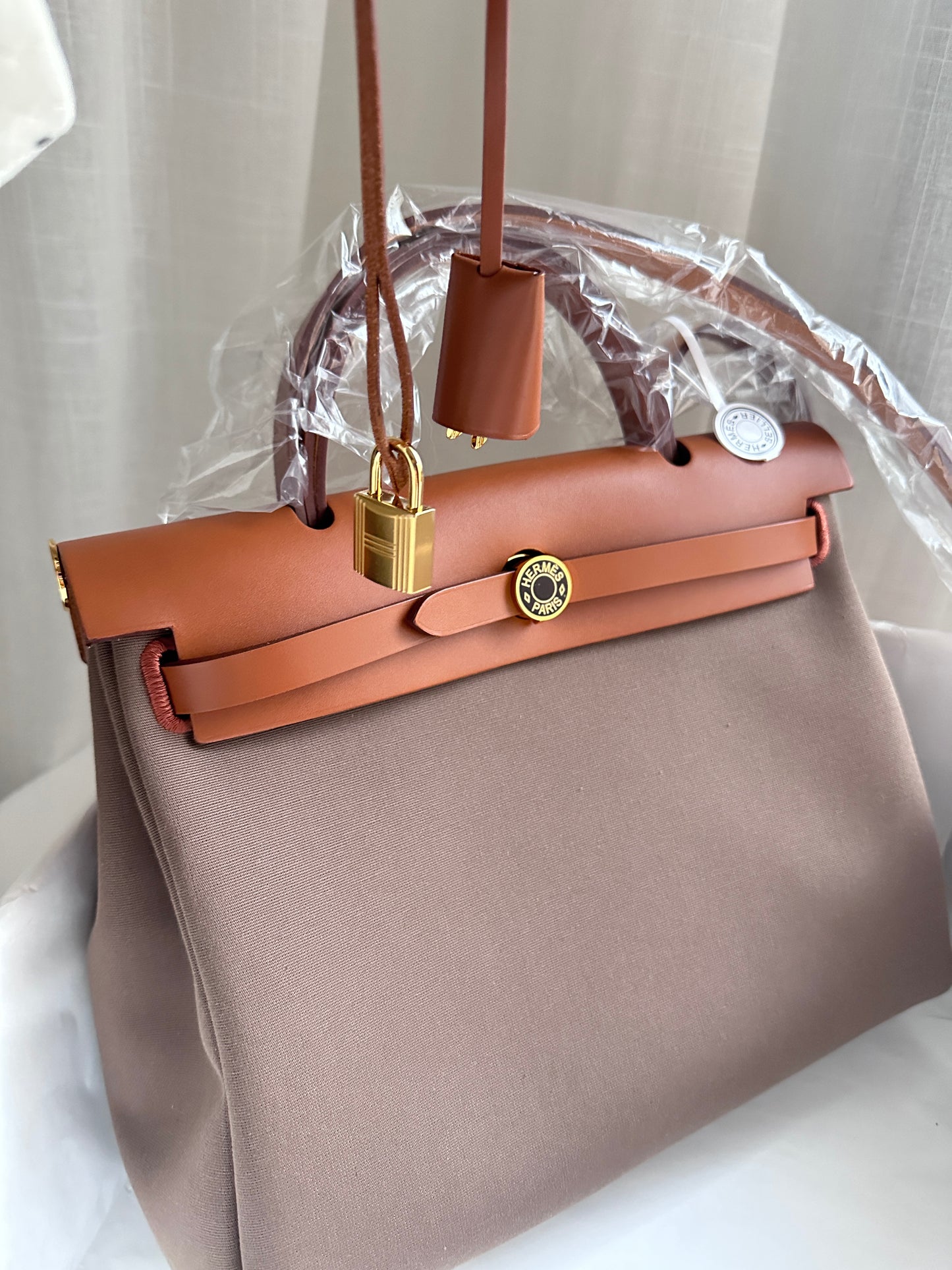 HERBAG 31 Etoupe/Fauve/Ebene LAQUE