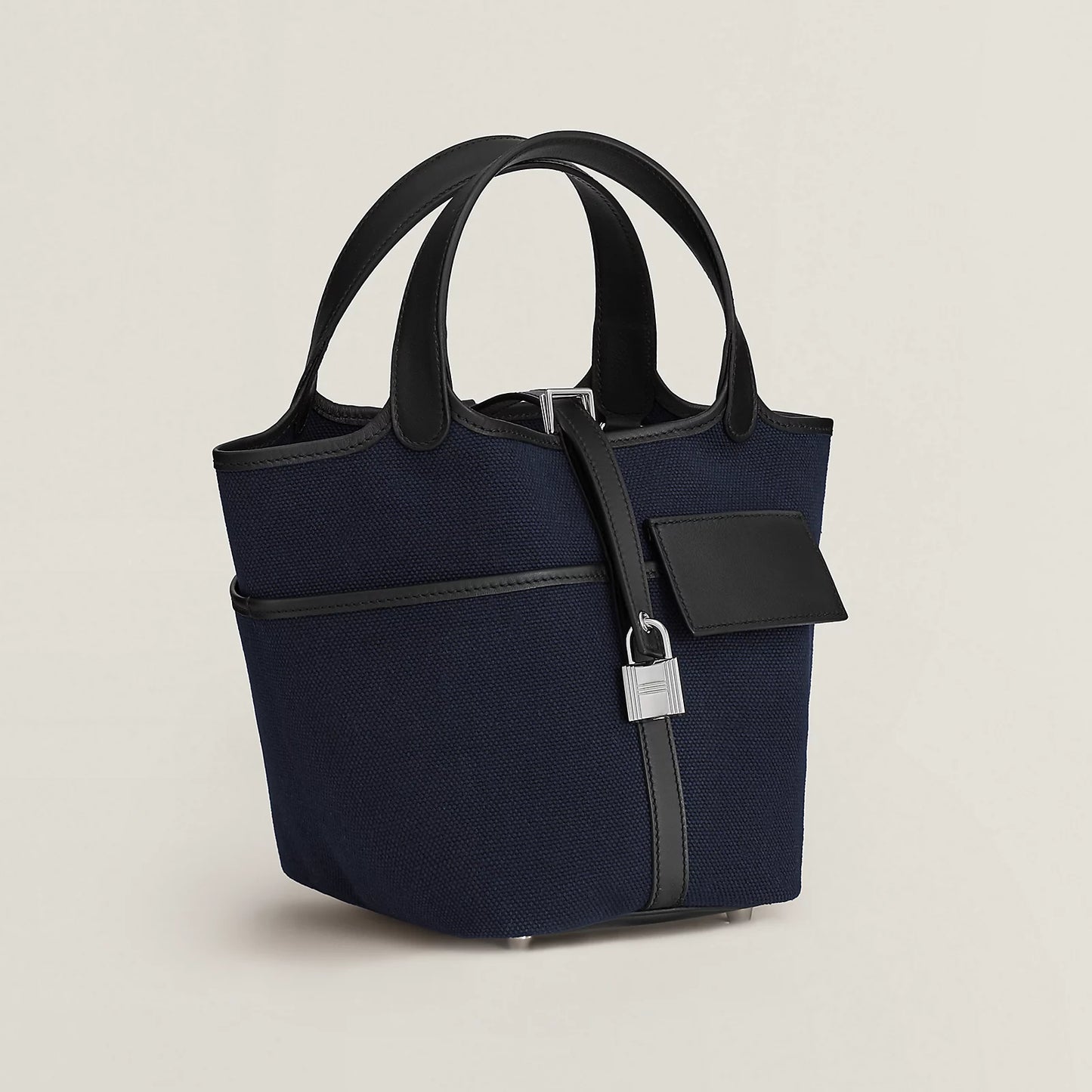 P18 Blue Marine/Black PHW