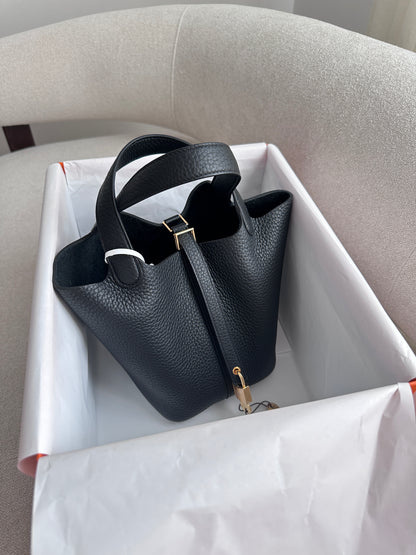 P18 Black GHW
