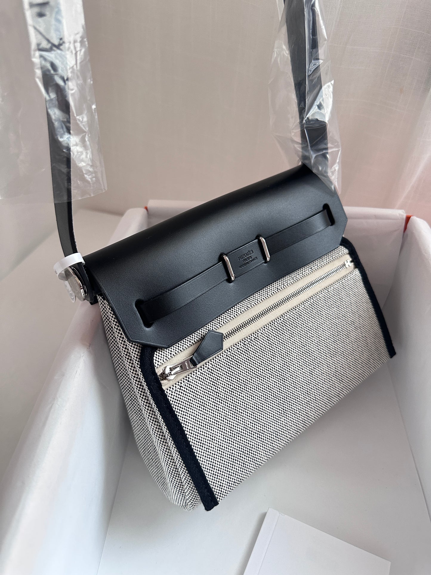 MINI HERBAG Ecru/Black PHW