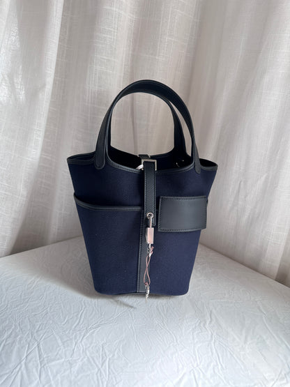 P18 Blue Marine/Black PHW