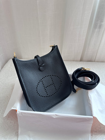 EVELYNE 16 Black GHW