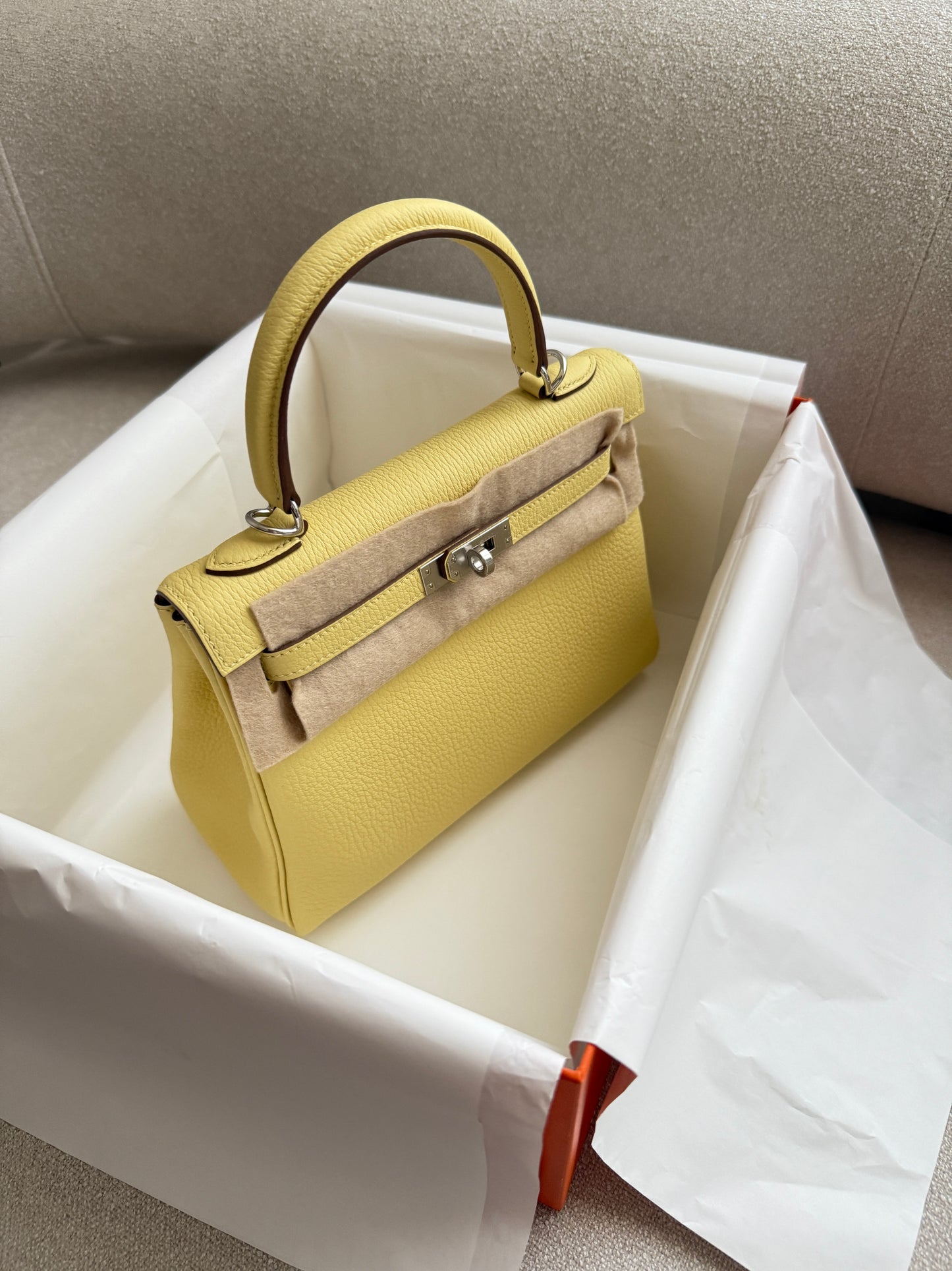 KELLY 25 Jaune Poussin PHW