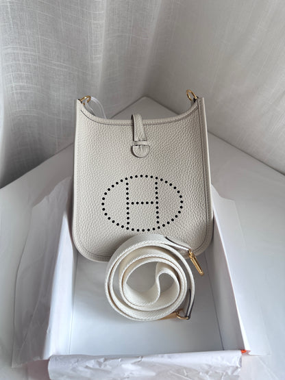 EVELYNE 16 Craie/White GHW