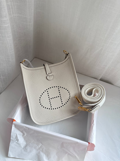 EVELYNE 16 Craie/White GHW