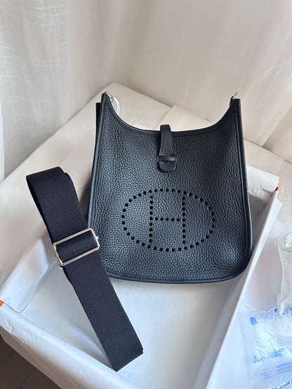 EVELYNE 23 Black PHW
