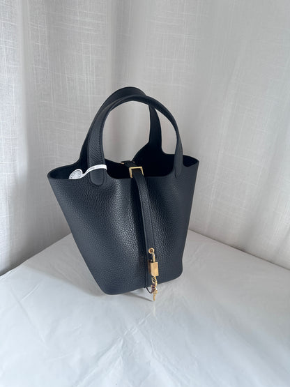 P18 Black GHW