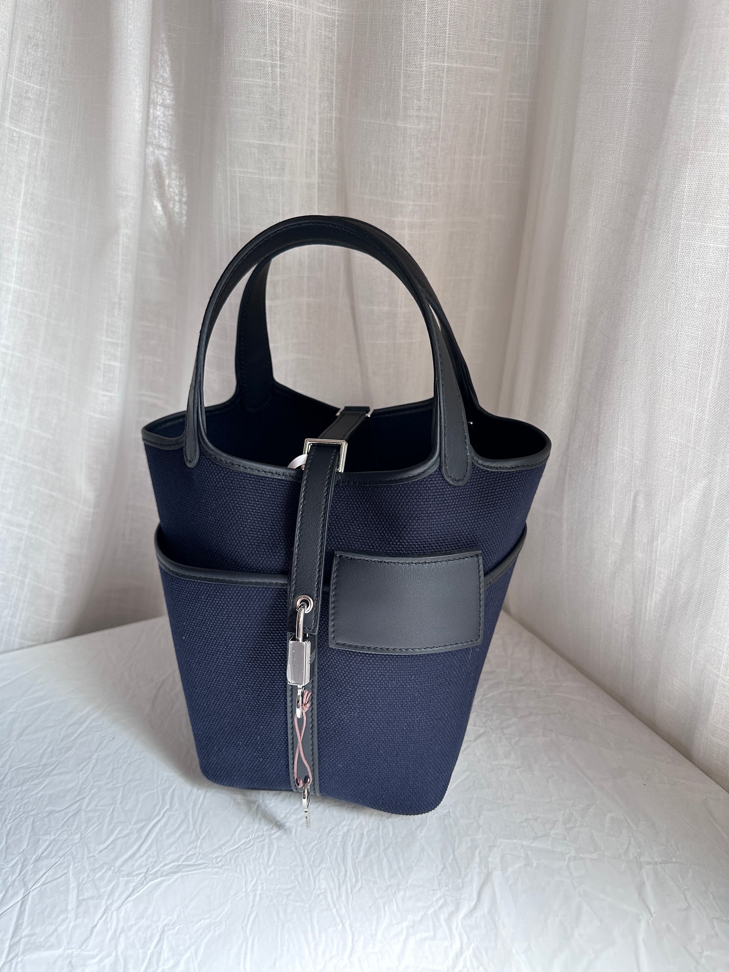 P18 Blue Marine/Black PHW