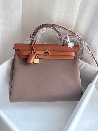 HERBAG 31 Etoupe/Fauve/Ebene LAQUE