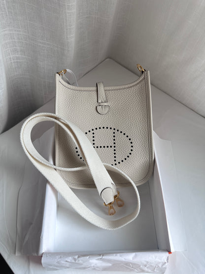 EVELYNE 16 Craie/White GHW