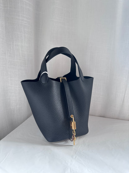 P18 Black GHW