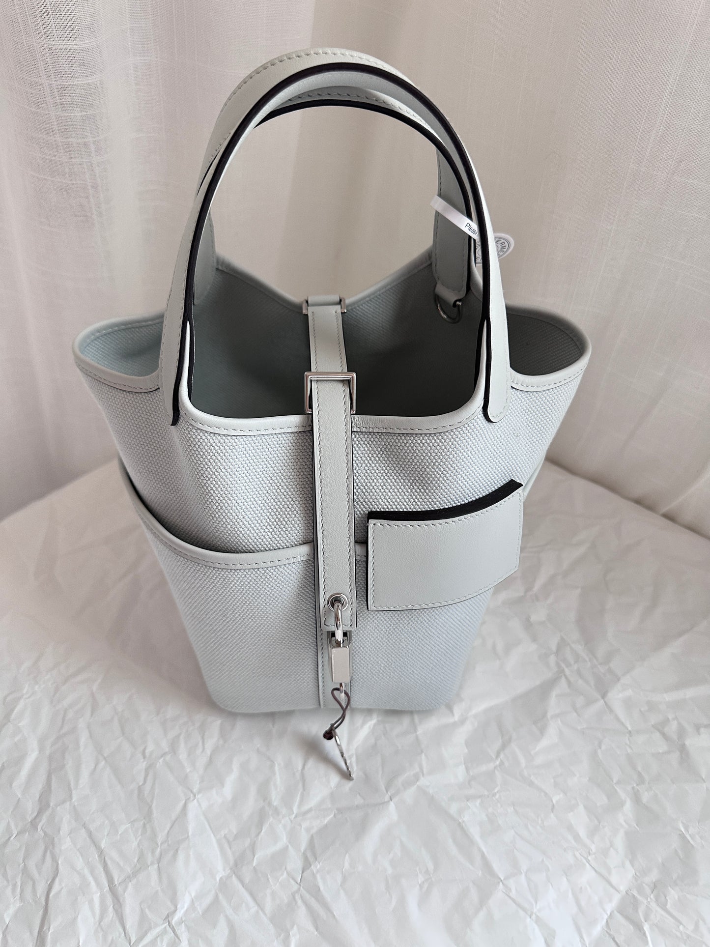 P18 Gris Platine PHW