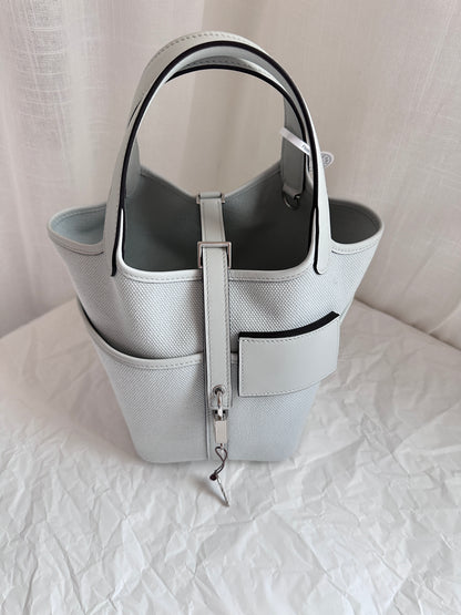 P18 Gris Platine PHW