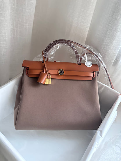 HERBAG 31 Etoupe/Fauve/Ebene LAQUE