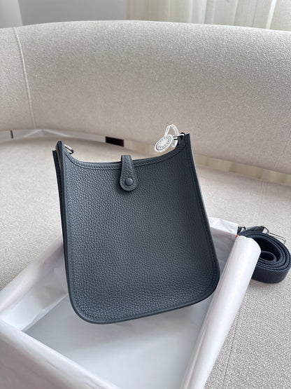 EVELYNE 16 Gris Misty PHW