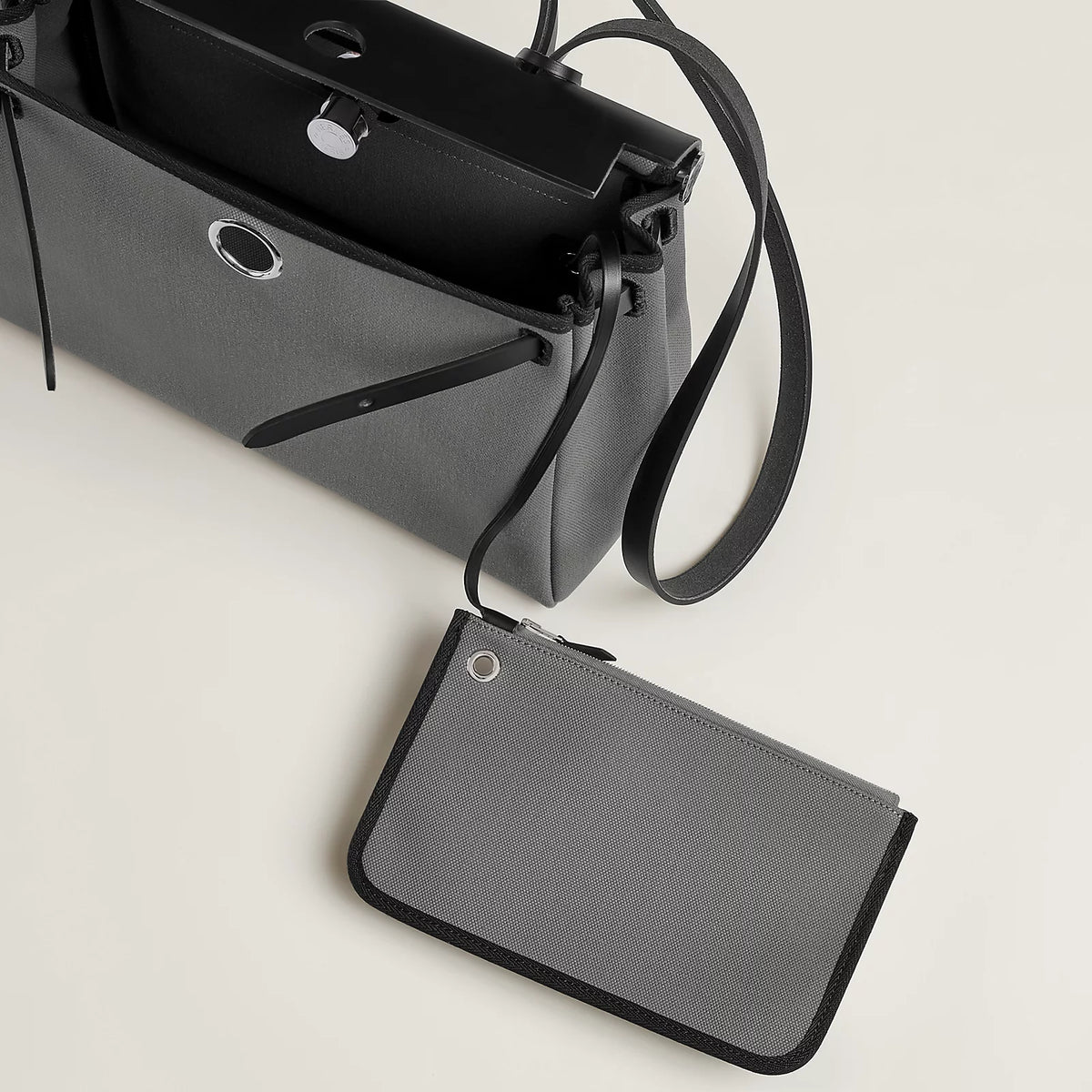 HERBAG 31 Gris Fumee/Black PHW