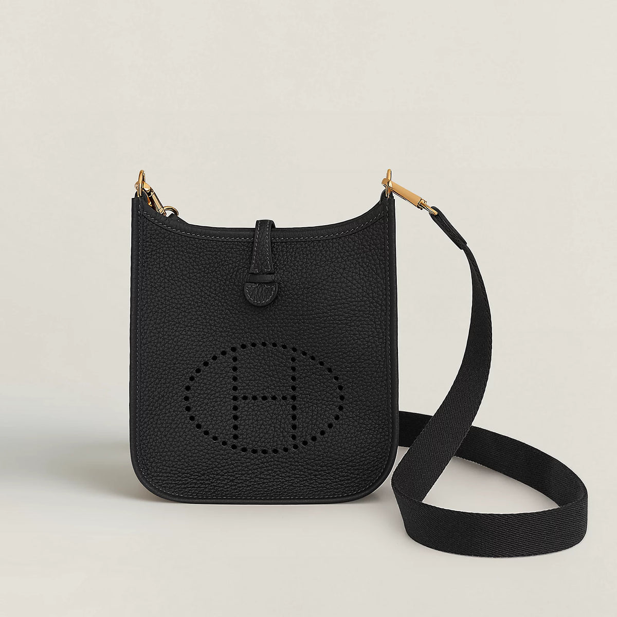 EVELYNE 16 Black GHW
