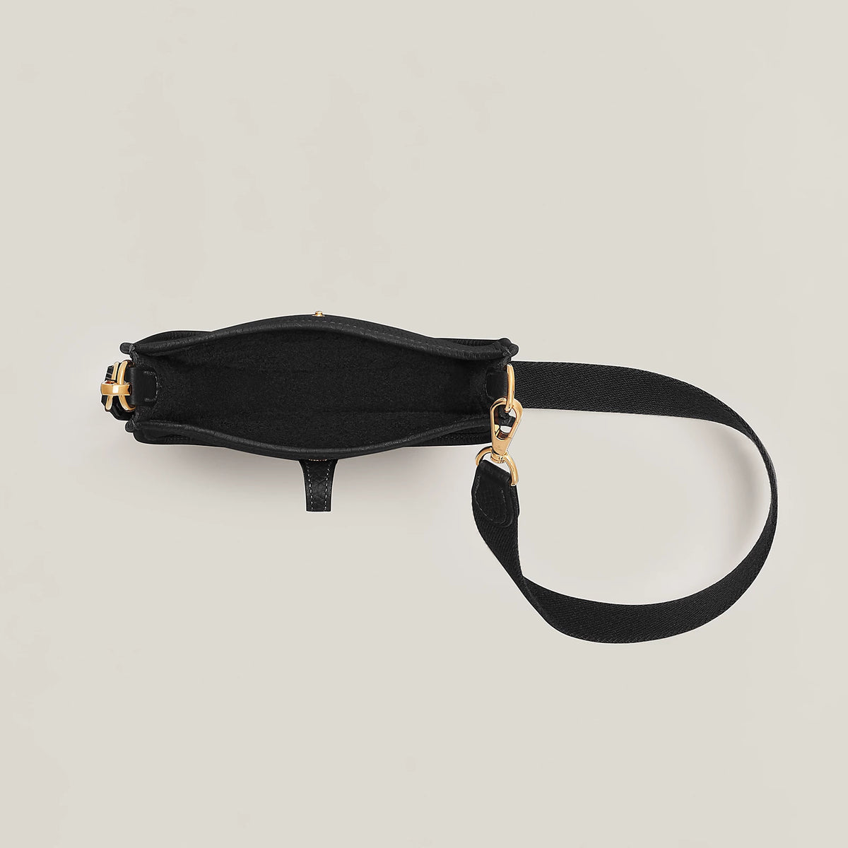 EVELYNE 16 Black GHW