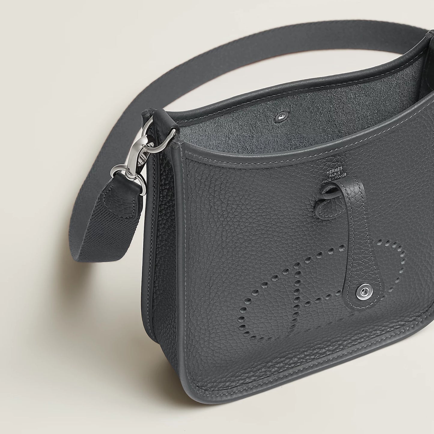 EVELYNE 16 Gris Misty PHW
